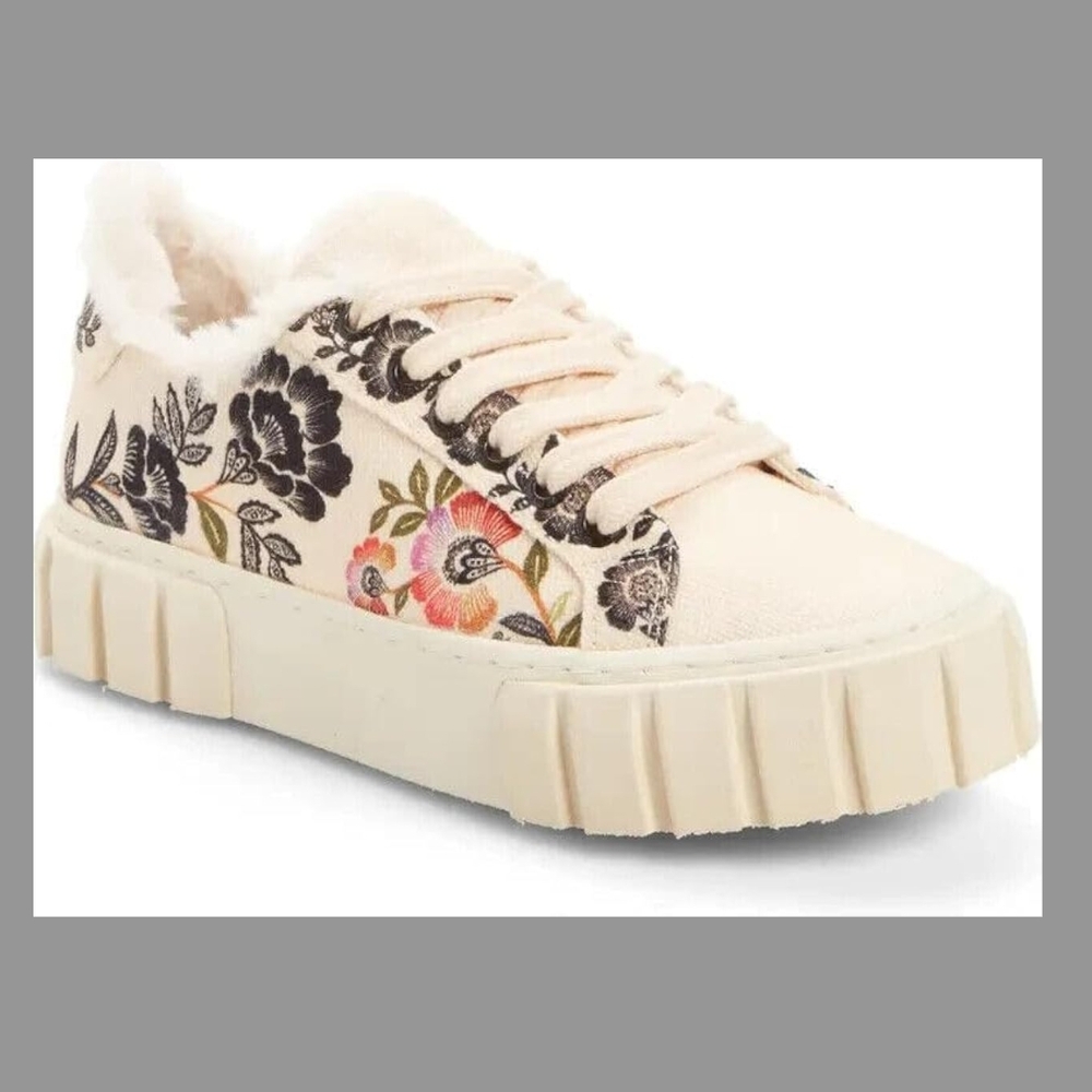 FARM Rio Floral Cream Sneakers - Picture 1 of 4